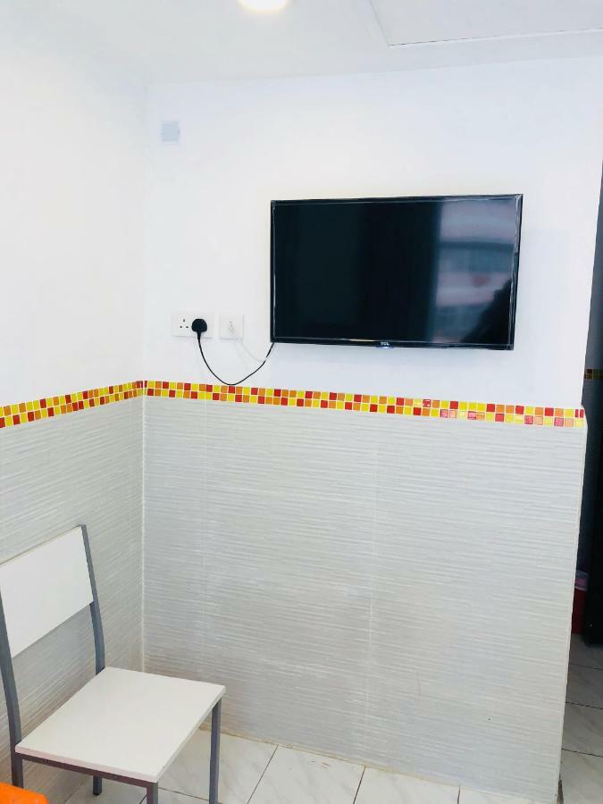 Chung Kiu Come Inn Hong Kong Ngoại thất bức ảnh